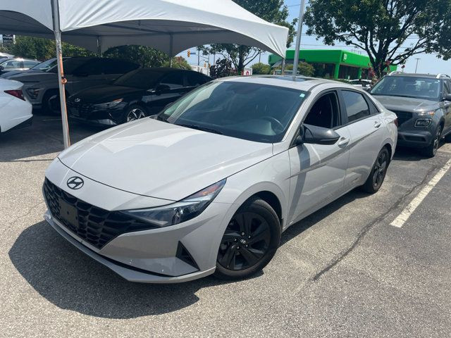 2023 Hyundai Elantra Preferred Tech | Sunroof | Heated Wheel + in Cars & Trucks in Guelph