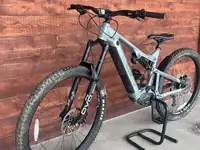 2023 INTENSE BIKES TAZER MX EXPERT P/M Mountain bike enduro Élec