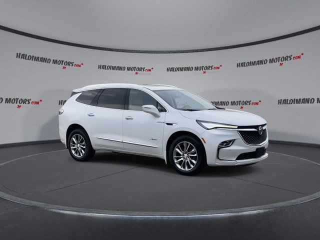 2022 Buick Enclave Avenir in Cars & Trucks in Hamilton - Image 2