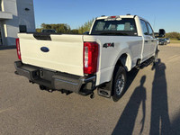 ENGINE: 6.8L 2V DEVCT NA PFI V8 GAS -inc: Flex fuel (STD),Four Wheel Drive,Tow Hitch,Power Steering,... (image 7)