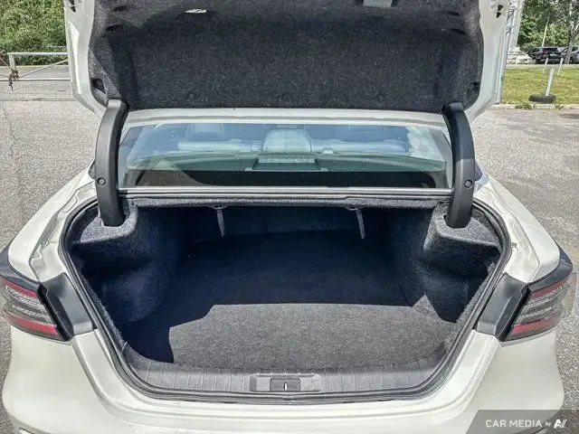 2023 Nissan Maxima SL in Cars & Trucks in Ottawa - Image 22