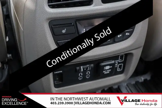 2021 Honda Pilot Touring 8P in Cars & Trucks in Calgary - Image 40