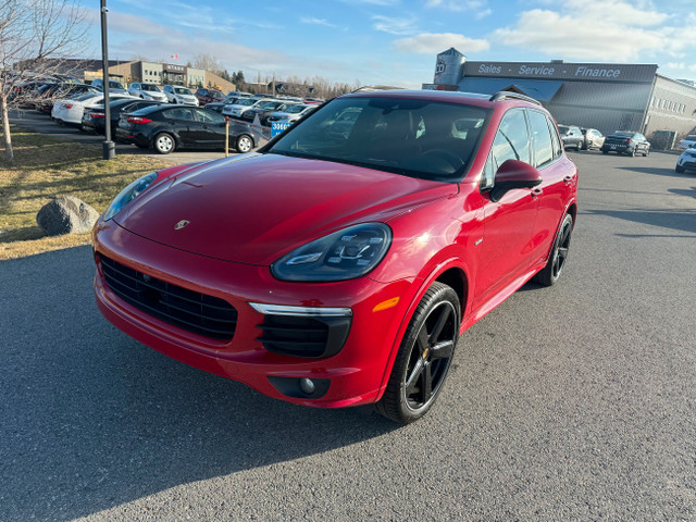 2016 Porsche Cayenne S E-Hybrid  AWD in Cars & Trucks in Calgary - Image 2