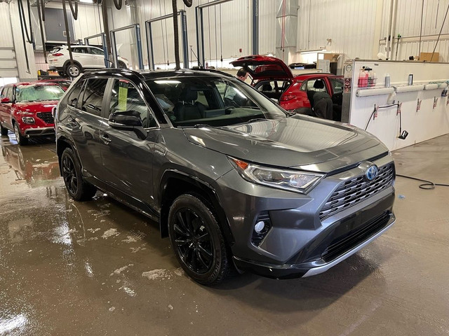  2021 Toyota RAV4 Hybrid XSE AWD JAMAIS ACCIDENTE UN PROPRIO in Cars & Trucks in Lévis