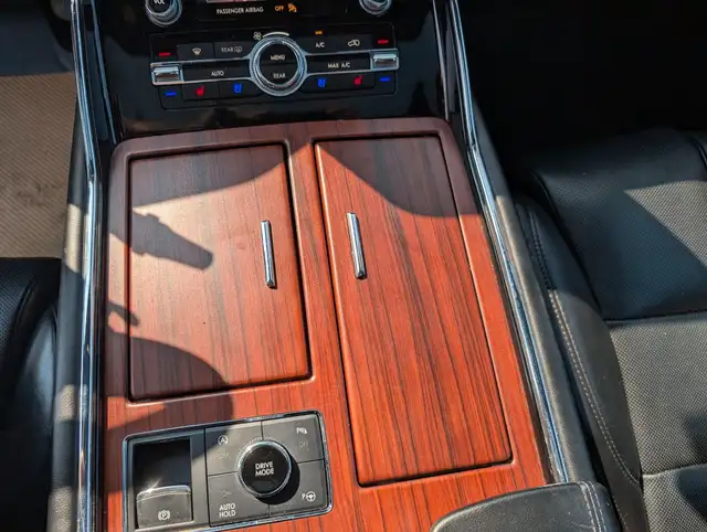 2021 Lincoln Navigator Reserve 3.5L, HIGH OUTPUT, NAVIGATION,... in Cars & Trucks in Calgary - Image 27