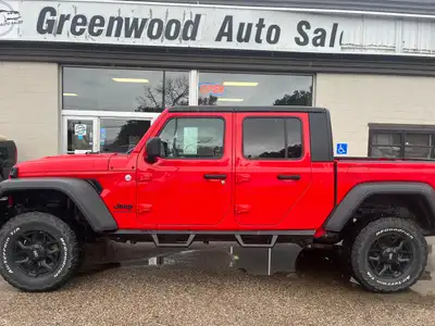 2020 Jeep Gladiator Sport S GREAT COLOUR, HEATED SEATS! PRICE...