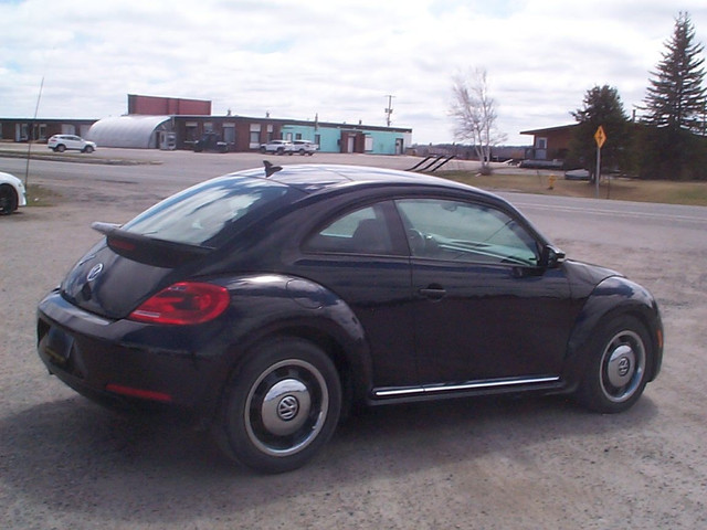 2016 Volkswagen Beetle Classic - Black in Cars & Trucks in Timmins - Image 3