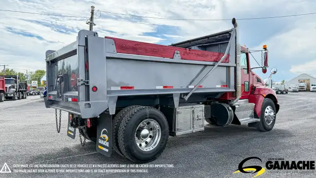 2011 KENWORTH T370 6 WHEEL DUMP TRUCK in Heavy Trucks in Chilliwack - Image 6