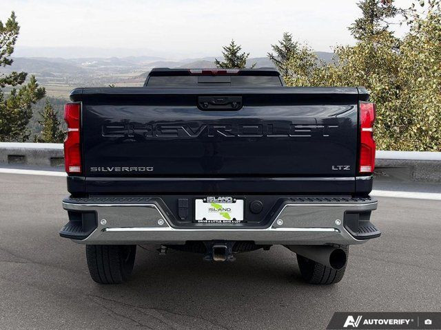 2024 Chevrolet Silverado 3500HD LTZ | Duramax Diesel | Tonneau in Cars & Trucks in Cowichan Valley / Duncan - Image 4