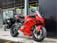  2023 Ducati Panigale V4 Ducati Red