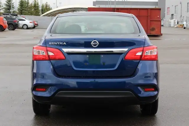 2019 Nissan Sentra in Cars & Trucks in Calgary - Image 9