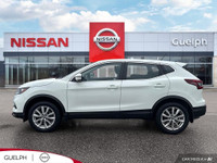 Experience comfort, confidence, and advanced safety in the 2021 Nissan Qashqai S FWD. This compact S... (image 2)