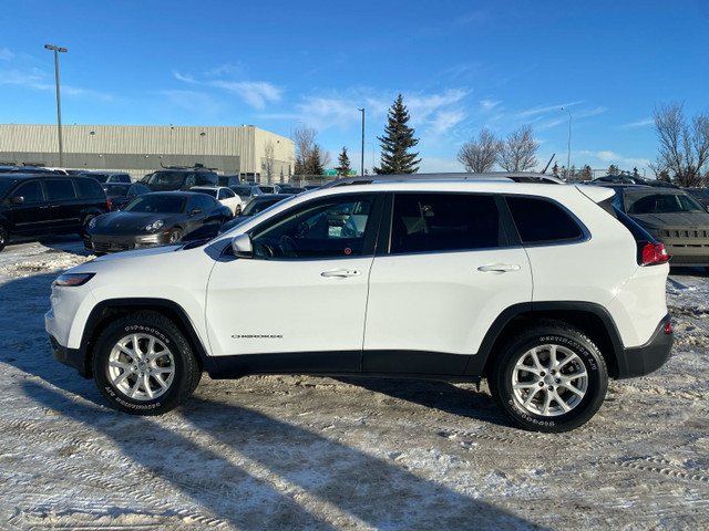 2015 Jeep Cherokee LATITUDE | BACKUP CAM | HEATED SEATS | $0 DOW in Cars & Trucks in Calgary - Image 2