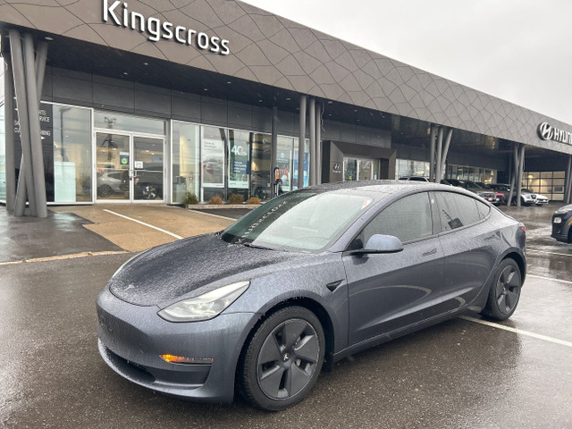 2021 Tesla Model 3 Standard Range Plus Standard Range Plus in Cars & Trucks in City of Toronto