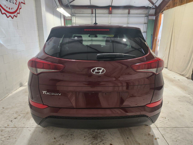 2017 Hyundai Tucson in Cars & Trucks in Windsor Region - Image 3