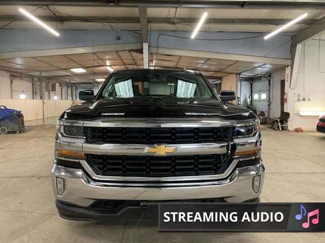 2018 Chevrolet Silverado 1500 LT Power Driver Seat, Bluetooth, R in Cars & Trucks in Lethbridge - Image 2