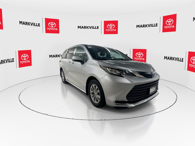 2021 Toyota Sienna XLE 7-Passenger POWER DUAL SLIDING DOORS |... in Cars & Trucks in Markham / York Region - Image 2