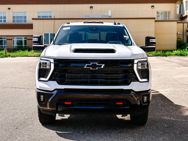 2025 Chevrolet Silverado 3500HD LT in Cars & Trucks in Strathcona County - Image 3