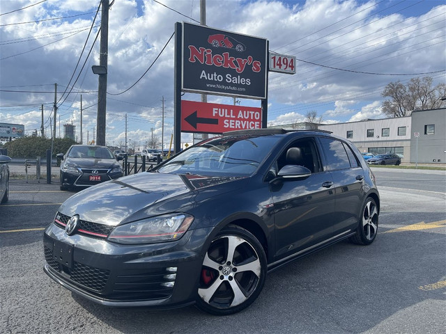 2016 Volkswagen GTI AUTOBAHN - AUTO - NAVI - R. CAM - PANO ROOF! in Cars & Trucks in Ottawa