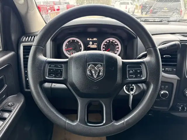 2015 Ram 1500 RAMBOX | 20 INCH FUEL WHEELS | LED LIGHT BAR | TOW in Cars & Trucks in Edmonton - Image 25