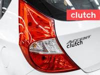 NO ACCIDENTS / CLEAN CARFAX / Climate Control, Auxiliary Audio Input, Cruise Control and more! Clutc... (image 9)