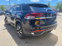 Humberview Volkswagen on the Queensway Get ready to experience the thrill of the 2021 Atlas Cross Sp... (image 4)