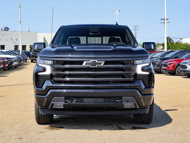 2025 Chevrolet Silverado 1500 High Country in Cars & Trucks in Edmonton - Image 3