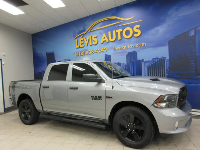 RAM 1500 CLASSIC 2019 EXPRESS NIGHT EDITION V8 5.7L HEMI CREW-CA in Cars & Trucks in Lévis - Image 2