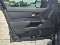 2023 Toyota Tundra 4x4 Crewmax Limited with only 54,000kms. Georgeous truck with lots of eyeball. TR... (image 8)
