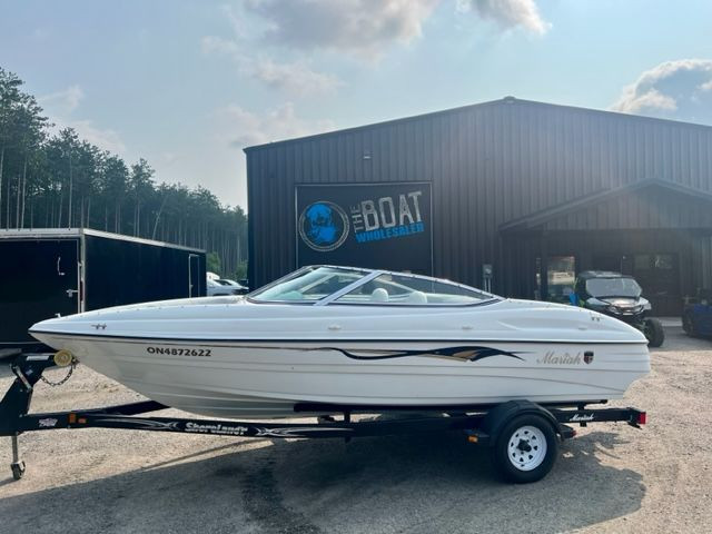 ***TOP OF THE LINE***2001 18' MARIAH BOWRIDER 220HP V6 4.3 in Powerboats & Motorboats in Peterborough