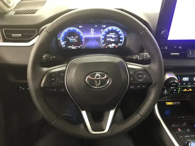 2024 Toyota RAV4 LIMITED in Cars & Trucks in Calgary - Image 21
