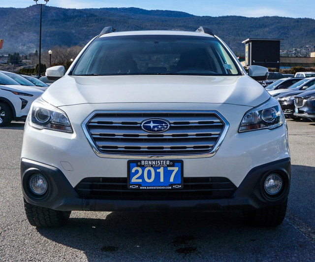 2017 Subaru Outback 2.5i Touring in Cars & Trucks in Penticton - Image 2