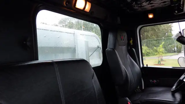 2019 Western Star 4900 SB Cummins X15 Eaton 18 Speed in Heavy Trucks in Delta/Surrey/Langley - Image 82