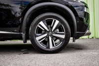 This 2021 Nissan Rogue is for sale today. This low mileage SUV has just 17,107 kms. It's black in co... (image 6)