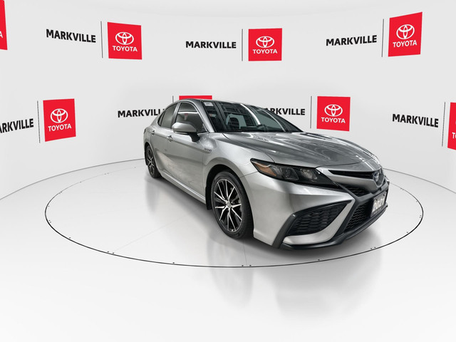 2021 Toyota Camry Hybrid SE CARPLAY & ANDROID AUTO | PUSH STA... in Cars & Trucks in Markham / York Region - Image 2