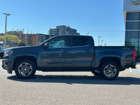Powerful V6 engine, TONNEAU cover, heavy duty trailering package, crew cab, touch screen display wit... (image 1)