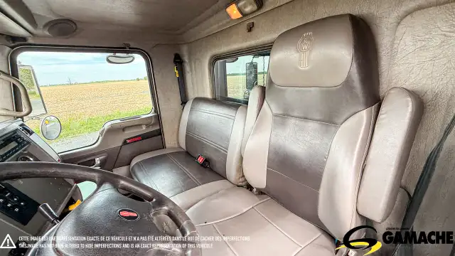 2011 KENWORTH T370 6 WHEEL DUMP TRUCK in Heavy Trucks in Chilliwack - Image 18