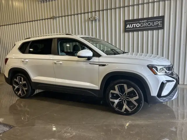 2022 Volkswagen Taos Highline AWD Auto AC Cam Nav Toit in Cars & Trucks in Gatineau - Image 5