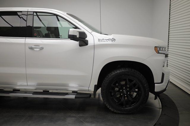 2022 Chevrolet Silverado 1500 LTD High Country in Cars & Trucks in Calgary - Image 3