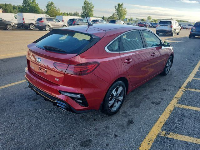 2021 Kia Forte5 EX | Heated Seats + Steering | Blind Spot in Cars & Trucks in Guelph - Image 4