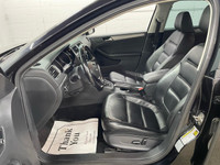 Anti-Lock Brakes;Driver Air Bag;Fog Lights;Passenger Air Bag;Security System;Side Air Bag;Traction C... (image 3)