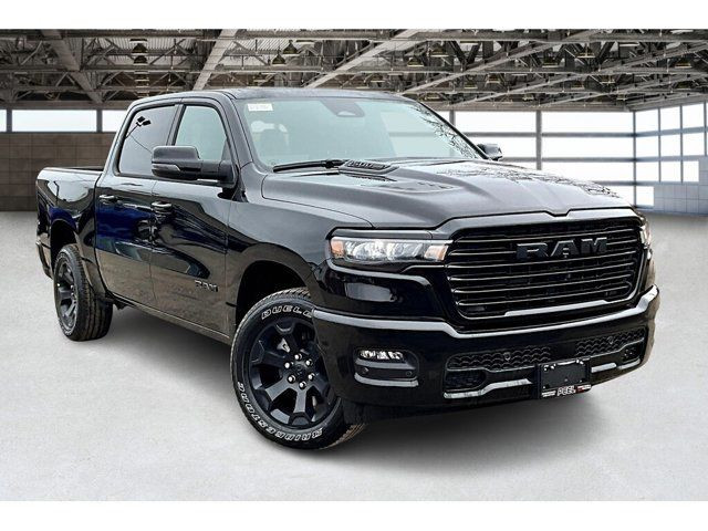 2025 Ram 1500 SPORT CREW Pano Roof Sport Hood Anti Spin in Cars & Trucks in Mississauga / Peel Region - Image 2