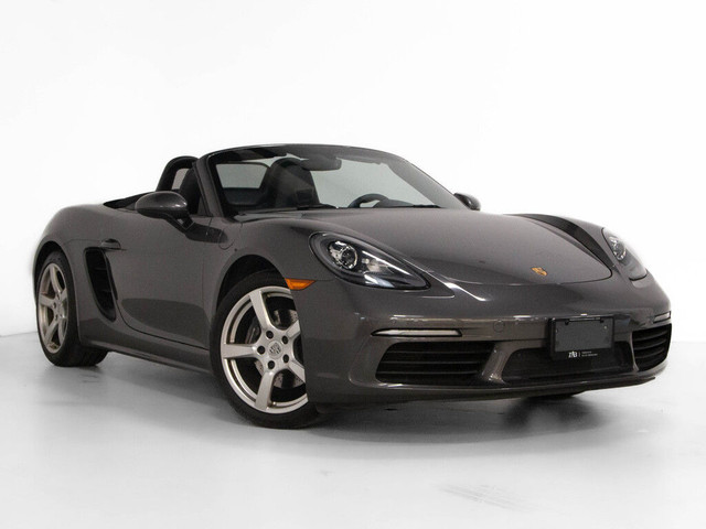 2017 Porsche 718 Boxster ROADSTER | 19\" WHEELS | NAV in Cars & Trucks in Mississauga / Peel Region - Image 2