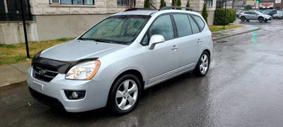 2009 Kia Rondo LX