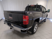 Engine: 8 Cylinder Engine 5.3L/325CI L/100Km City: 14.9 L/100Km Hwy: 10.7 Safety Equipment Tire Pres... (image 7)