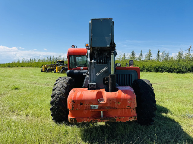 2017 SKYJACK SJ1056 TELEHANDLER  in Heavy Equipment in Calgary - Image 4