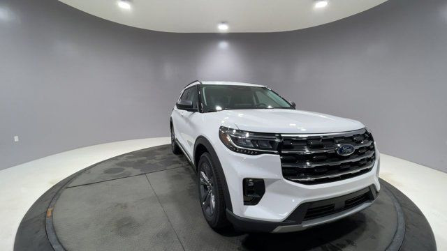 2025 Ford Explorer Active in Cars & Trucks in Strathcona County - Image 2
