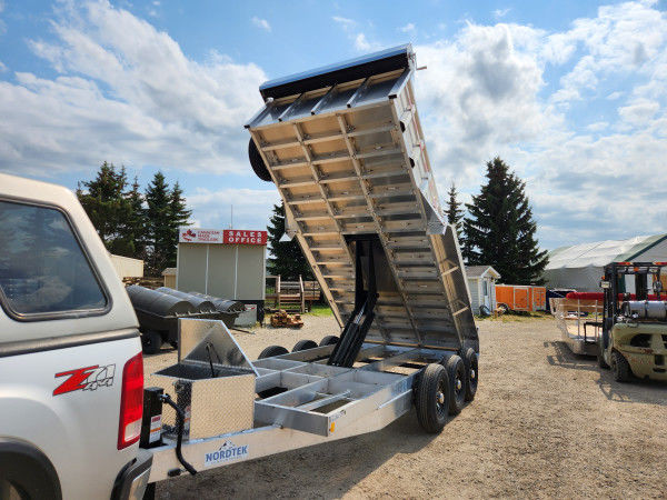 2024 Nordtek 82in. x 16' Aluminum Tridem Dump in Travel Trailers & Campers in St. Albert - Image 3