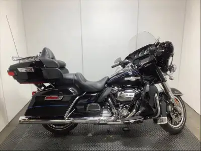 2018 Harley-Davidson FLHTK Shrine Ultra Limited, Peace Officer Special Edition, 1750cc, 107 cubic in...