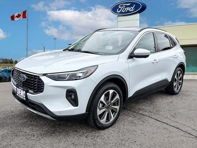 2025 Ford Escape Platinum in Cars & Trucks in Kitchener / Waterloo - Image 2